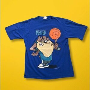Vintage 90s Looney Tunes Taz Basketball T Shirt Mens Cartoon Graphic Tee